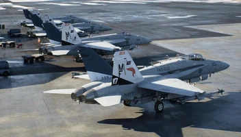 ACE COMBAT 8: WINGS OF THEVE (EU) screenshot